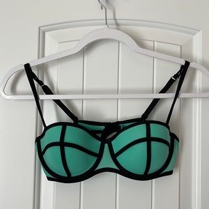 Triangl aqua bra